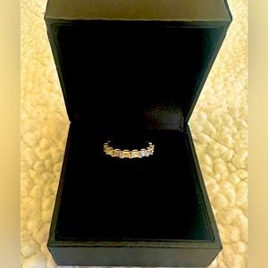 14K yellow gold cubic zirconia ring